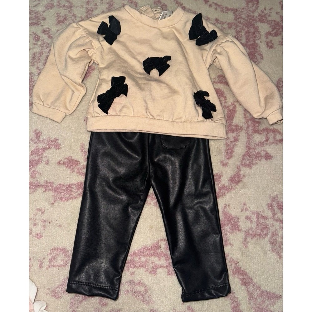 Baby Girls Nicole Miller Two Piece Sweatshirt Outfit Size 3-6 Months